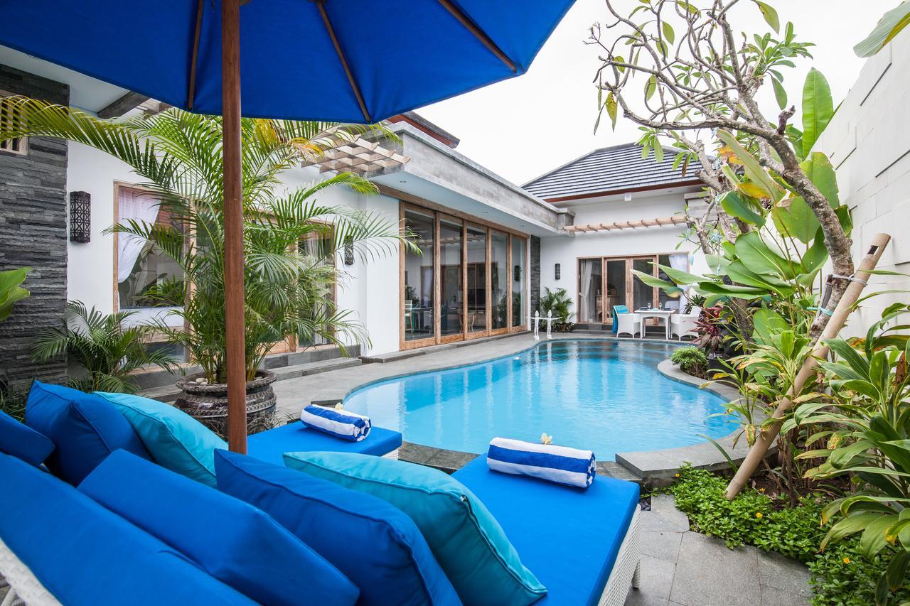Ambermoon Villa 2 Seminyak Buitenkant foto