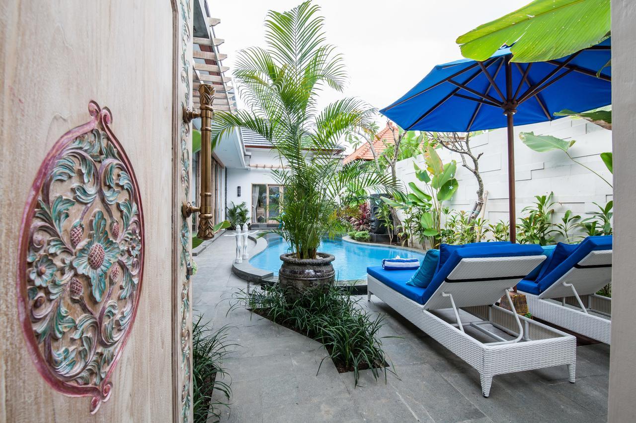 Ambermoon Villa 2 Seminyak Buitenkant foto